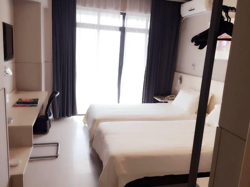 Jinjiang Inn Sanya Jiefang Road Екстер'єр фото